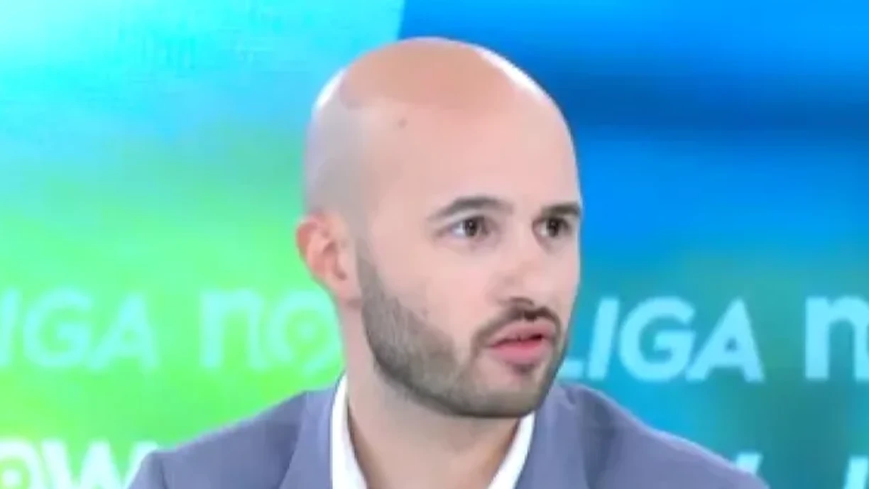 Primeiras palavras de Marco Silva como treinador do Benfica seguem sendo elogiadas, nomeadamente por Rafael Soares, que mandou uma boca a Mourinho
