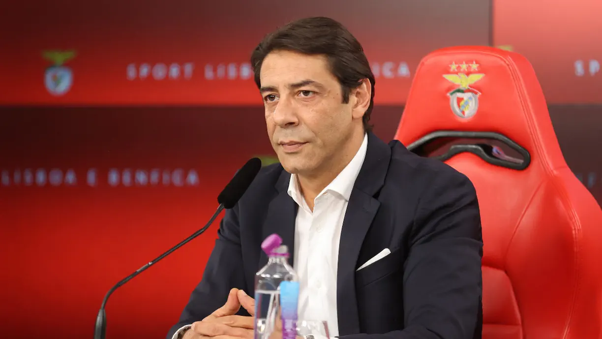 No Estádio da Luz, Rui Costa falou sobre a temporada anterior do Benfica, abordou a saída de Mourinho e teceu comentários sobre a chegada de Marco Silva