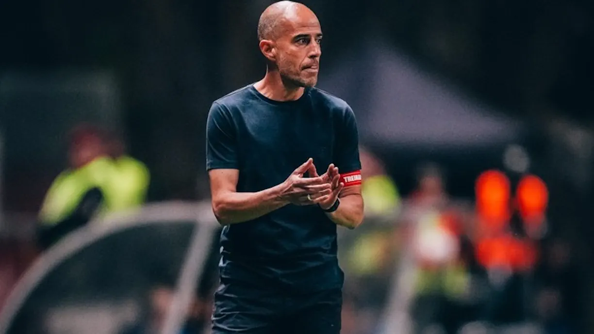 Rui Duarte, que treinou Gabriel Índio no Athletic MG, divulgou que achava que o defesa brasileiro ia para o Nápoles ao invés do Benfica 