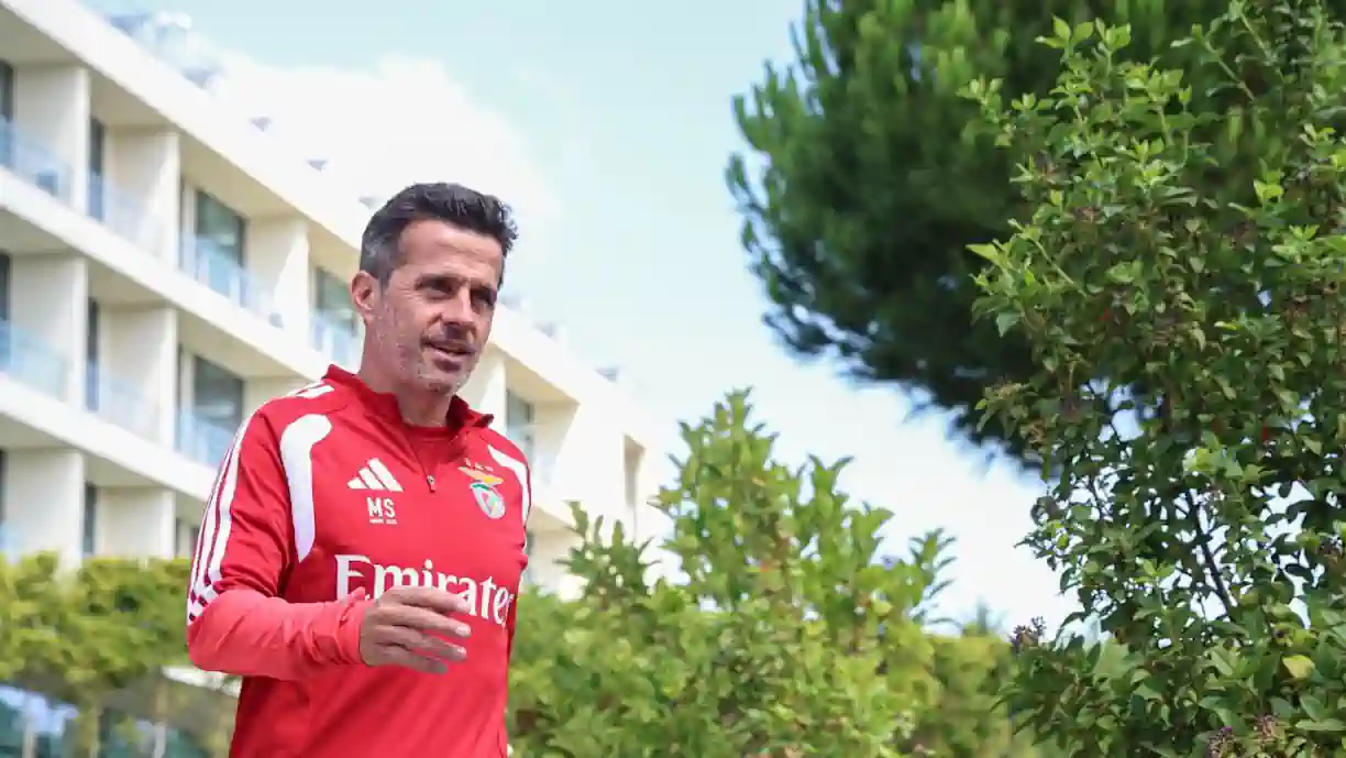 Kevin Pinto, lateral direito do Benfica, não convenceu Marco Silva na pré-temporada e está de saída do Clube após cinco anos