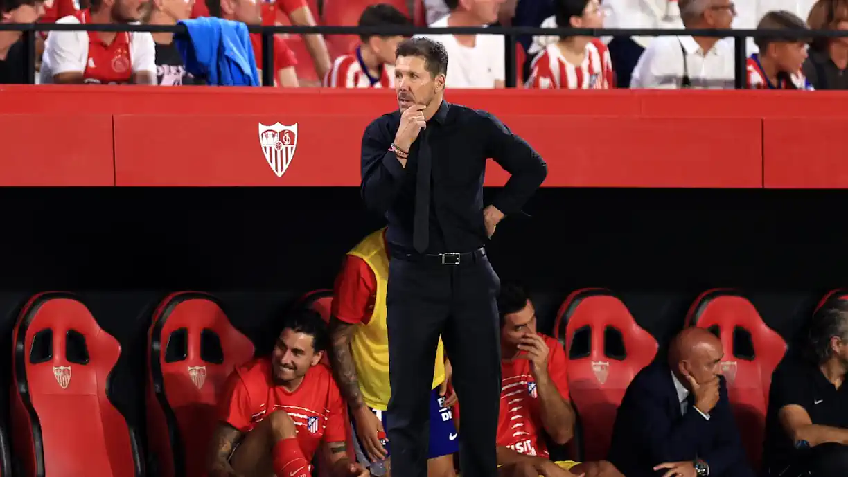 Alvo do Benfica foi lançado por Diego Simeone na vitória por 3-1 sobre o Sevilha