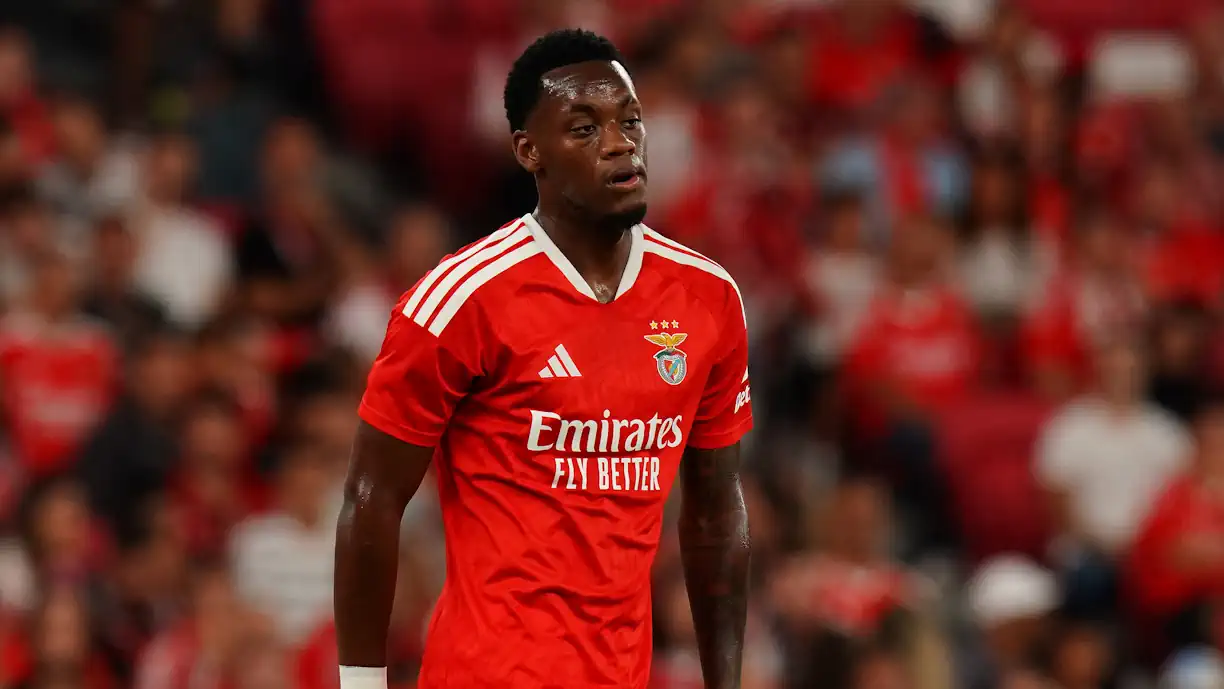 Confira o 11 provável e onde assistir ao duelo entre Hearts e Benfica, válido para a segunda mão da 3.ª eliminatória da Liga Europa