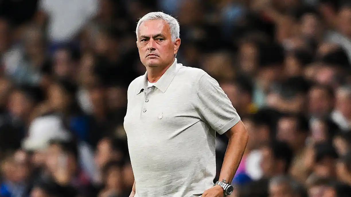 José Mourinho indica que Kylian Mbappé deve ser o jogador a conquistar a Bola de Ouro da temporada 2025/26