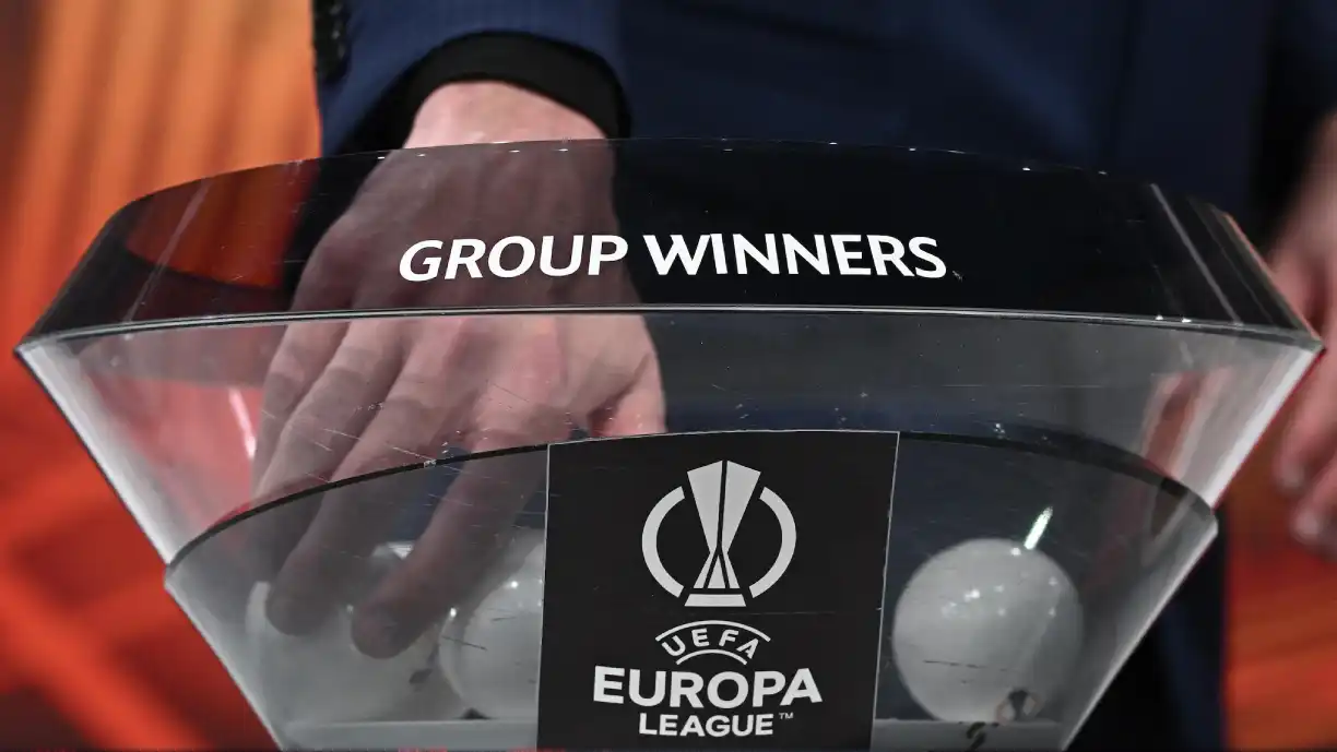 Benfica já sabe quem pode ser seu adversário nos playoffs da Liga Europa caso avance diante do Hearts