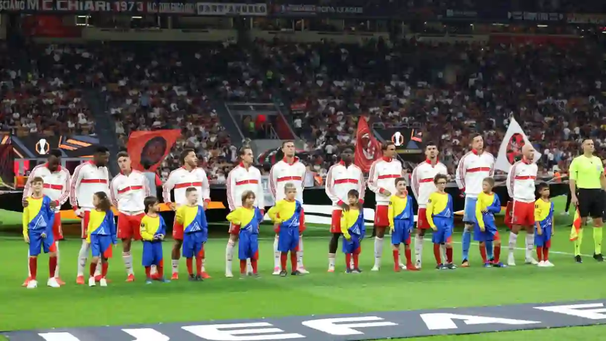 Após ganhar mais uma oportunidade no time titular, Daniel Banjaqui agora quer o Benfica a brigar pelo título da Liga Europa