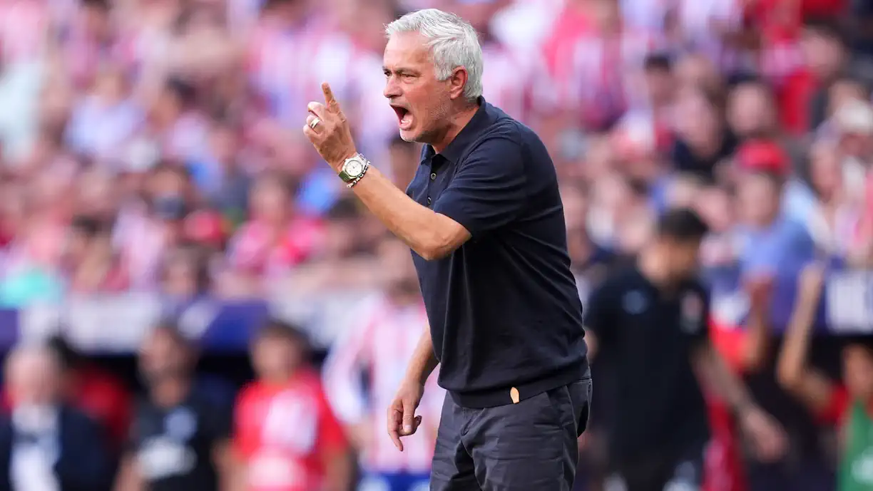 José Mourinho, antigo treinador do Benfica, foi bastante criticado pelo jornal Mundo Deportivo após a derrota do Real Madrid com o Atlético