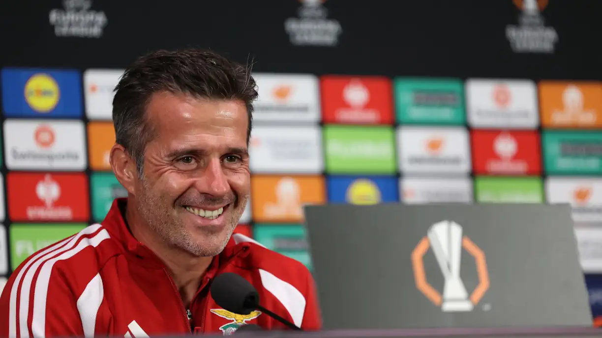 Benfica desloca-se a Milão em jogo a contar para a primeira jornada da fase de liga da Liga Europa; Marco Silva e Circati fizeram a antevisão