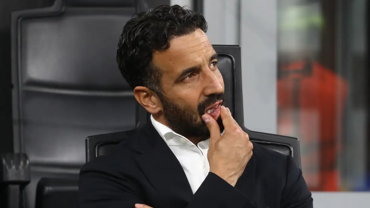 Ruben Amorim é convocado pelo dono do Milan para uma reunião após a derrota para o Benfica na Liga Europa