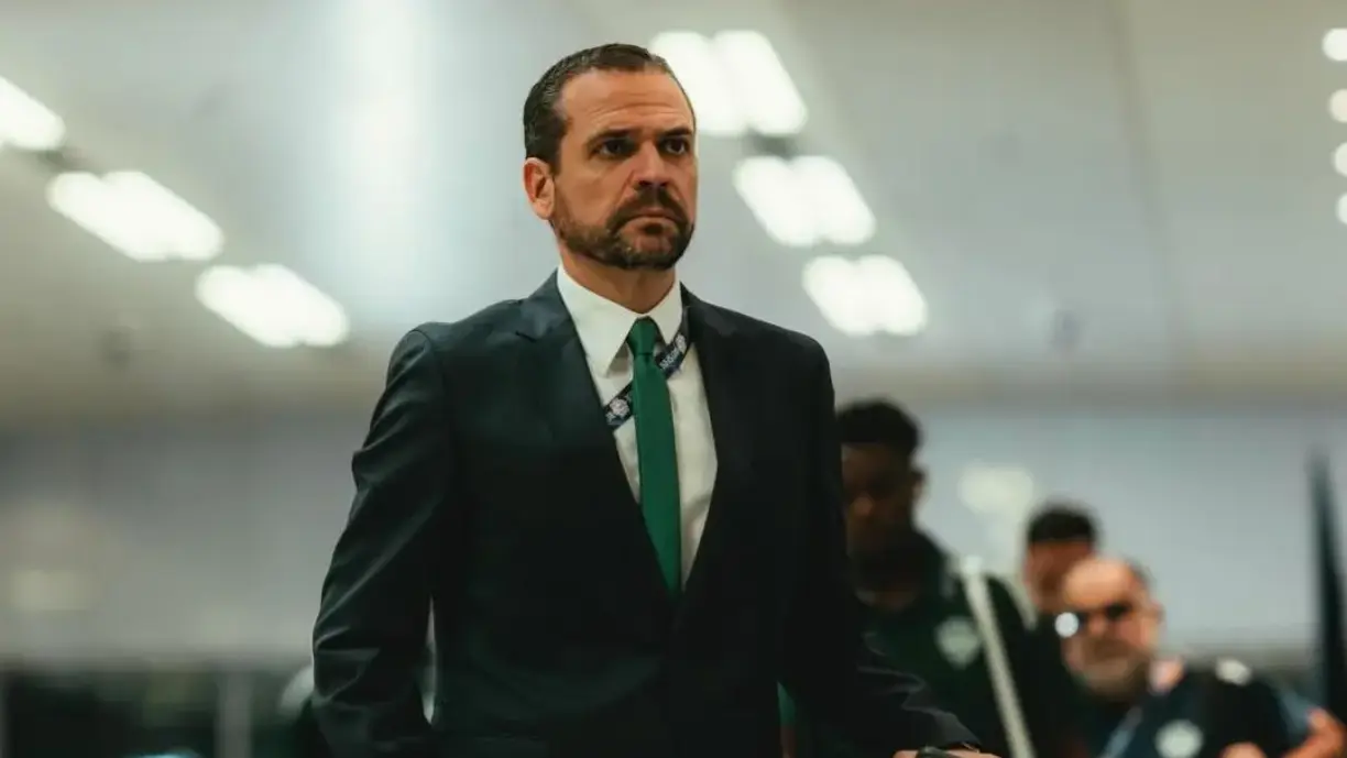 Rui Pedro Braz foi acusado de corrupção por jornalista, após demissão do Al Ahli, mas clube esclareceu a situação e repórter desculpou-se