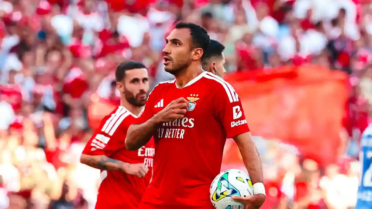Benfica bateu o Gil Vicente por 3-1 na sexta jornada da Liga Portugal Betclic; Vangelis Pavlidis e Gianluca Prestianni faturaram