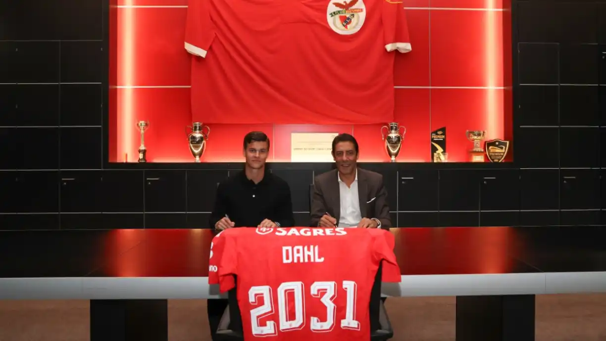 Oficial! Dahl renova pelo Benfica e deixa uma mensagem especial aos adeptos