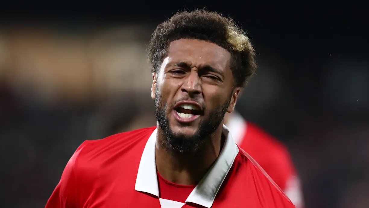 Gustavo Varela pode regressar ao Benfica devido a cláusula de recompra, mas Luís Silva não entende o plano