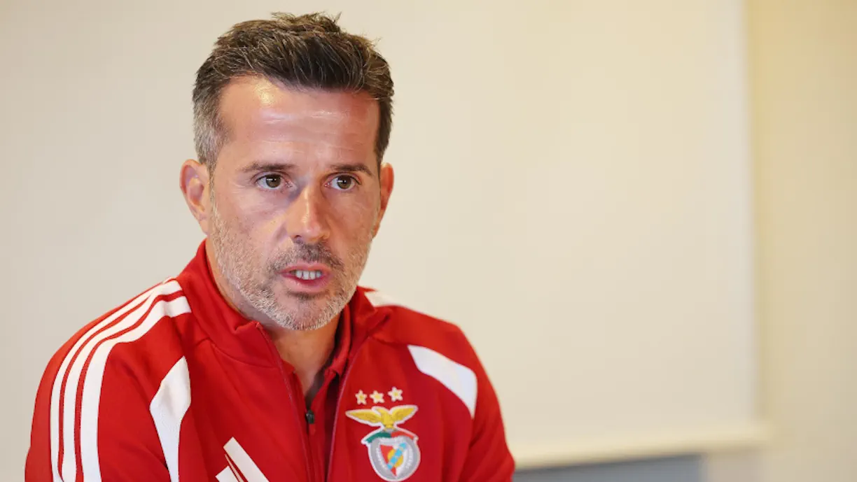 Anatoliy Trubin falou sobre o atual momento da carreira e admitiu que atravessa uma fase difícil por não jogar no Benfica, de Marco Silva