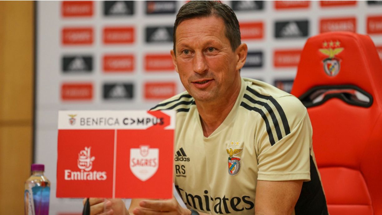 Roger Schmidt negou pressão adicionada